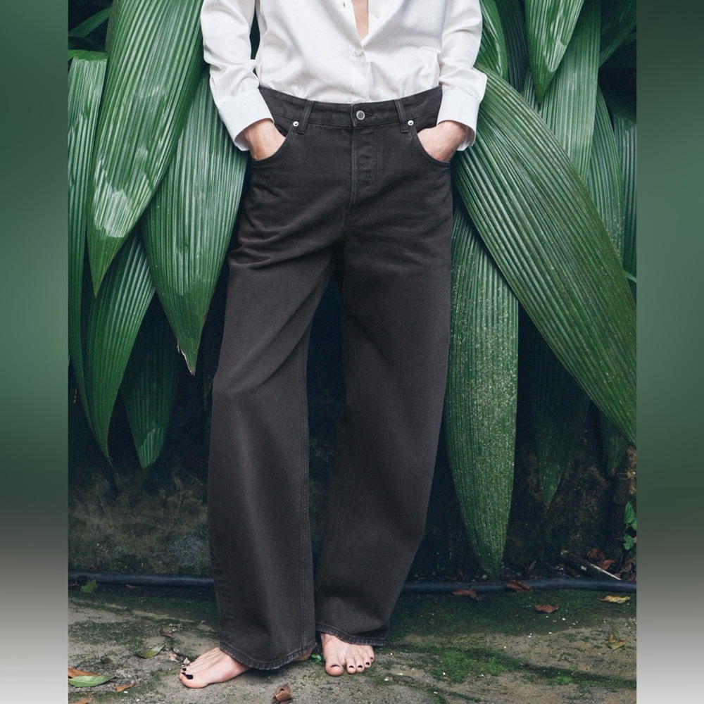 Zara Black Straight Leg Jeans for Women